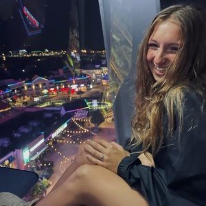 Meet your Posher, Alyssa